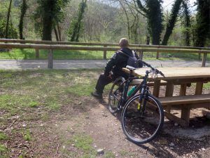 Sur la véloroute, repos autorisé