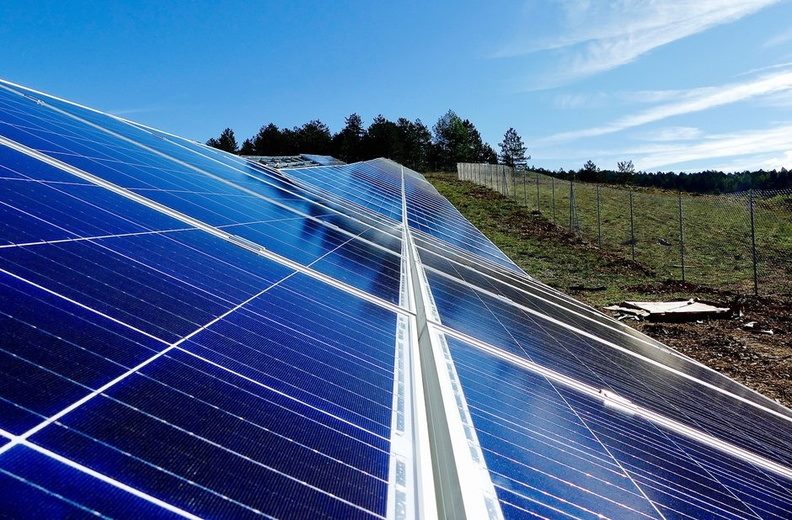 St Pons a un projet d'énergie solaire