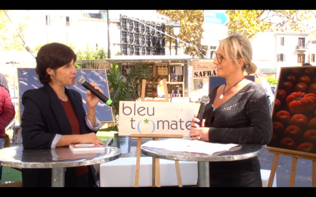 Carine AIGON reçoit Caroline MASPER Bleu Tomate le mag