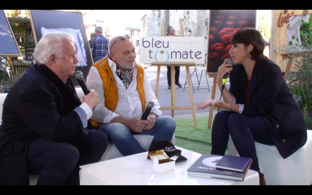 Carine AIGON reçoit Jany GLEIZE et Gérard VIVES Bleu Tomate le mag