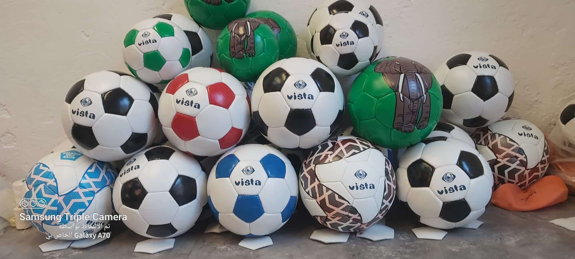 Vista : le ballon de foot qui pollue moins