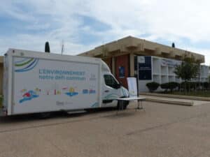 Fête de la Science_Eco-truck Miramas © Patricia Carrier Bleu Tomate le mag