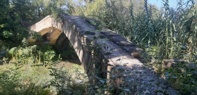 Aqueduc la Canaù à Cavaillon
