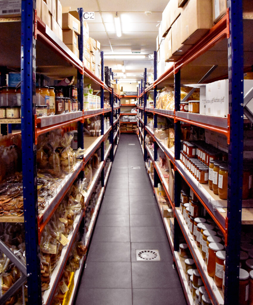 Santafoo : et si le supermarché devenait local et digital ? Bleu Tomate Santafoo : et si le supermarché devenait local et digital ? Bleu Tomate