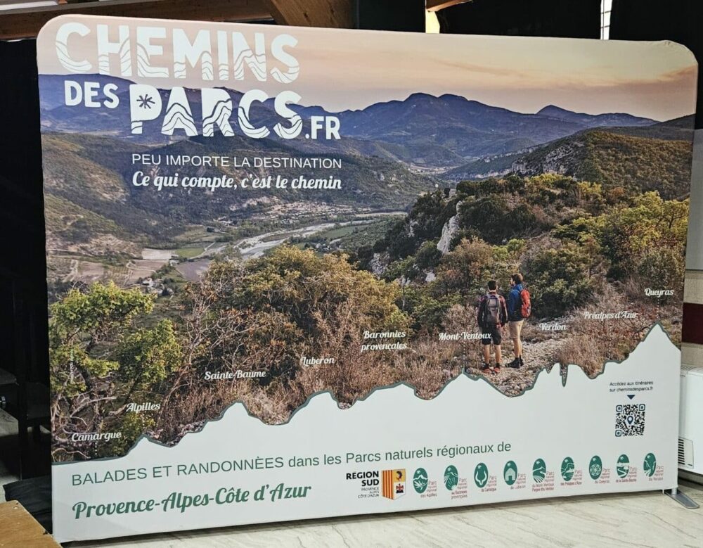 Au détour des Chemins des Parcs… la vie d’ici Bleu Tomate Au détour des Chemins des Parcs… la vie d’ici Bleu Tomate