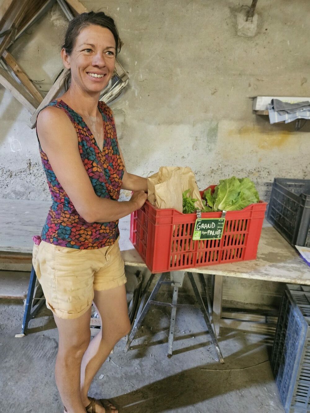 Solange Follet, « paysanne de famille » Bleu Tomate Solange Follet dans la remise